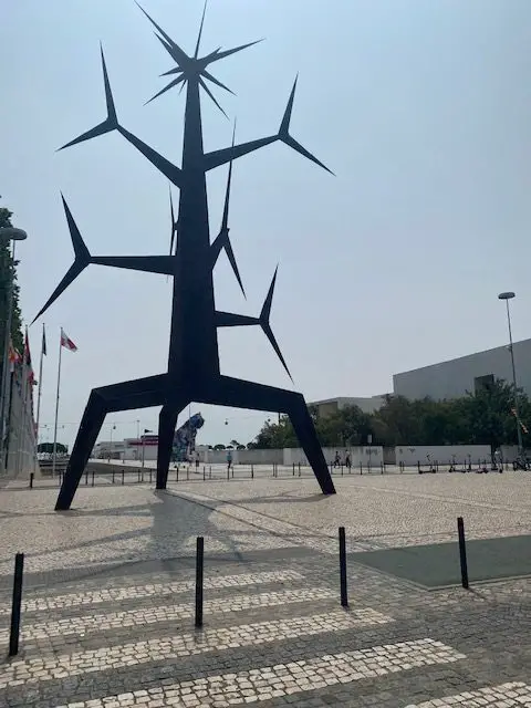 This contemporary sculpture, Homem-Sol (Sun and Man) by Jorge Vieira is located in Lisbon's Parque das Nações neighborhood
